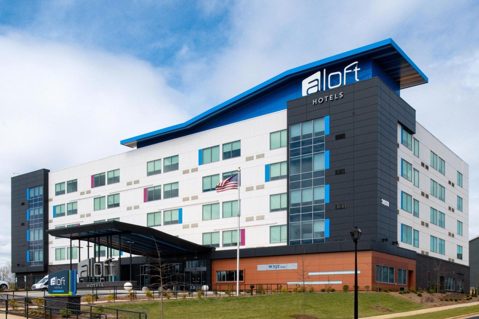 Aloft Charlotte Airport Hotel Exterior photo